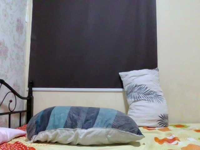 Pinky121's BongaCams show and profile