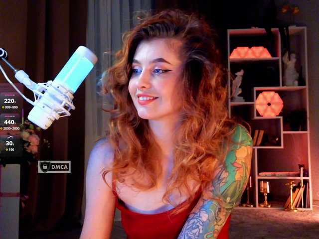 HoneyCherry's BongaCams show and profile