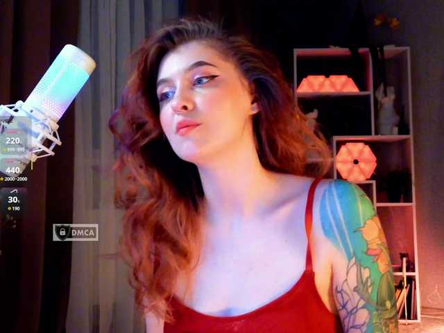 HoneyCherry's BongaCams show and profile