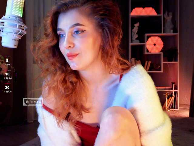 HoneyCherry's BongaCams show and profile