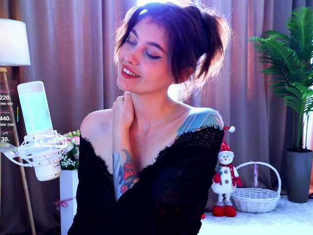 HoneyCherry live cam