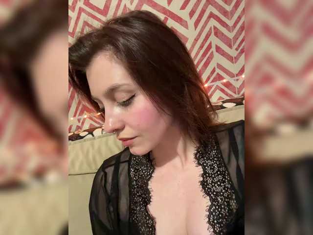 HoneyCherry's BongaCams show and profile