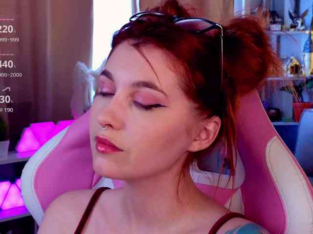 HoneyCherry webcam