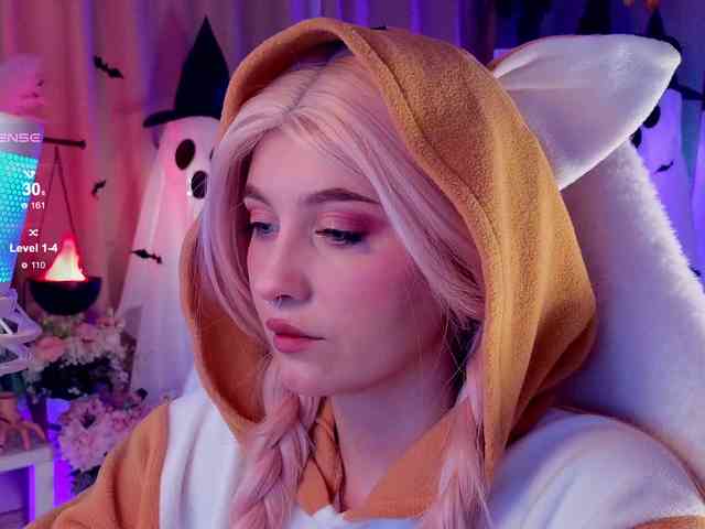 HoneyCherry webcam