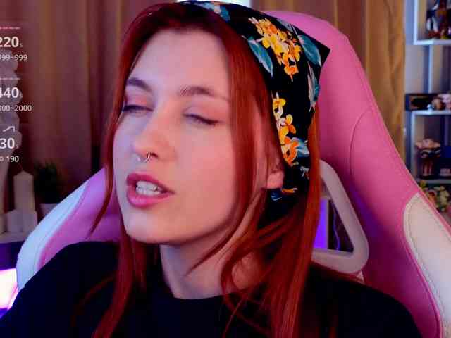 HoneyCherry webcam