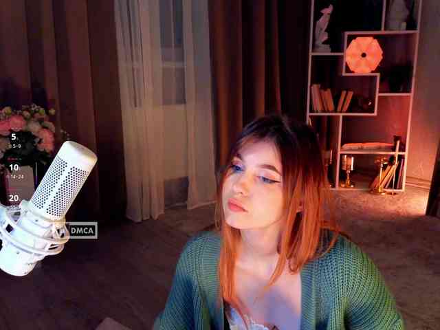 HoneyCherry webcam