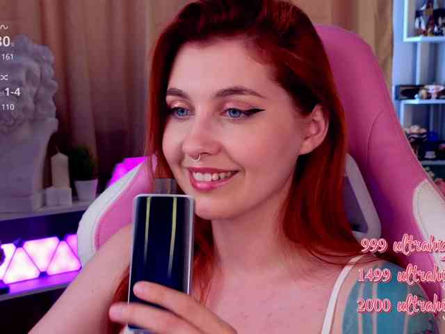HoneyCherry webcam