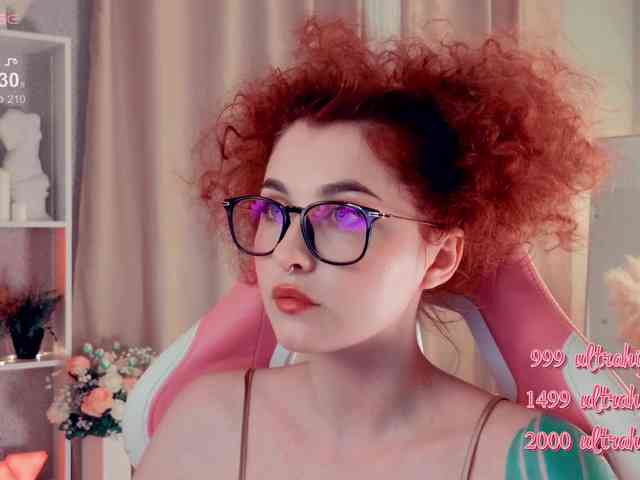 HoneyCherry webcam