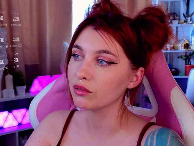 HoneyCherry webcam