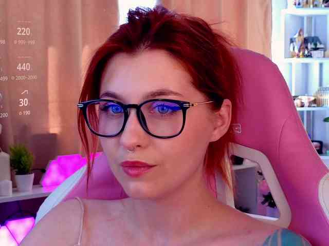 HoneyCherry webcam