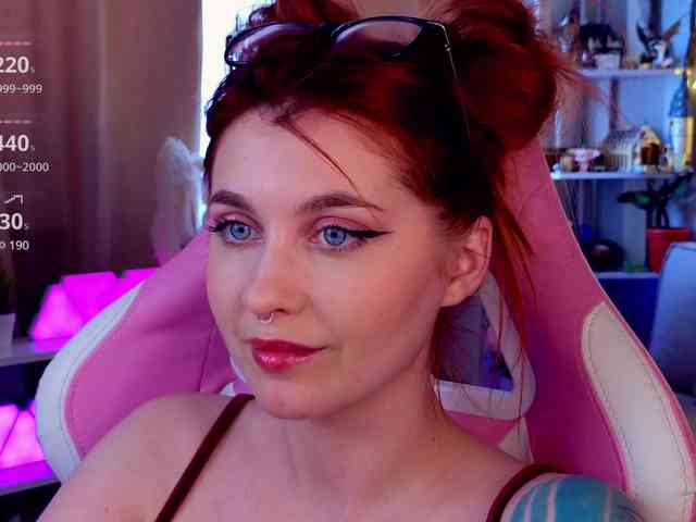 HoneyCherry webcam