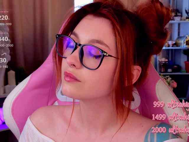 HoneyCherry webcam