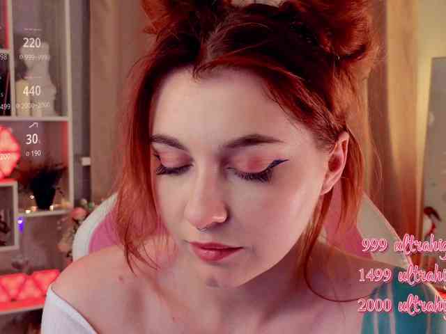 HoneyCherry webcam