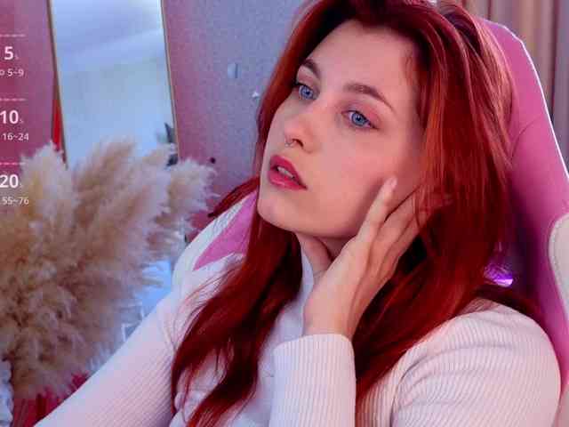 HoneyCherry webcam