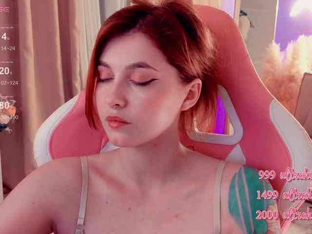 HoneyCherry webcam