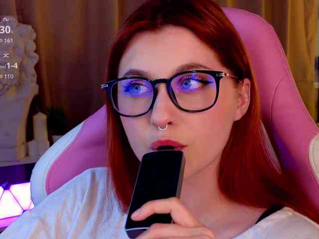 HoneyCherry webcam