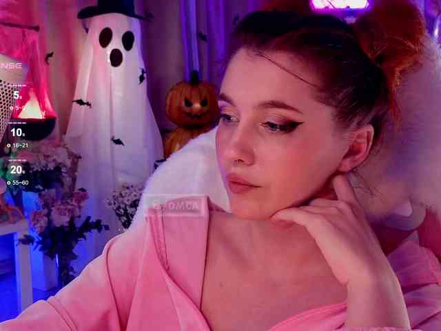 HoneyCherry webcam