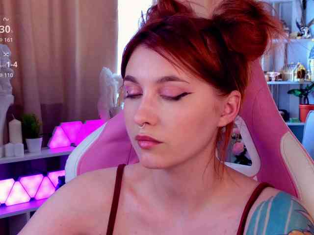 HoneyCherry webcam