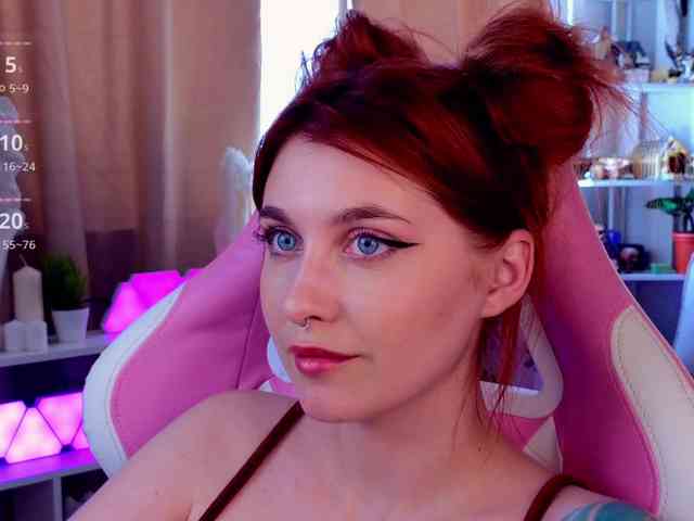 HoneyCherry webcam