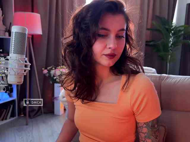 HoneyCherry Live Webcam on BongaCams