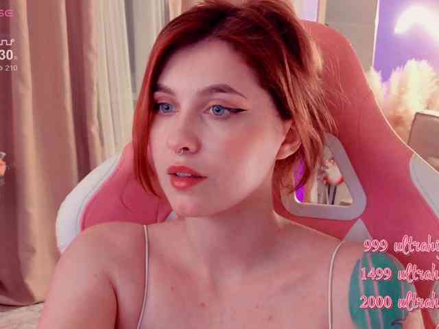 HoneyCherry webcam