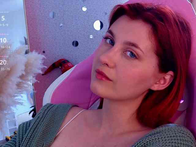 HoneyCherry webcam