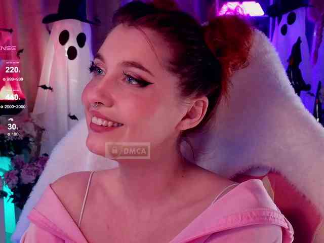 HoneyCherry webcam