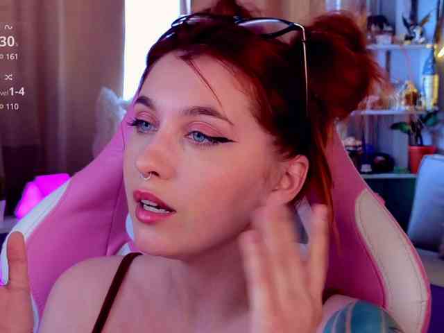 HoneyCherry webcam