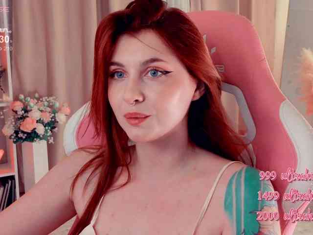 HoneyCherry's webcam live show