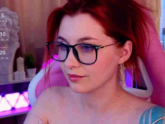 HoneyCherry webcam