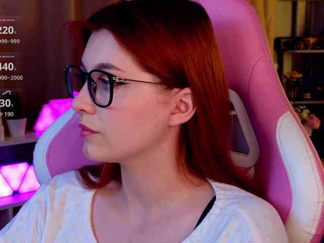 HoneyCherry webcam