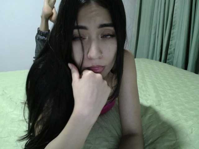 Meghan-love's BongaCams show and profile