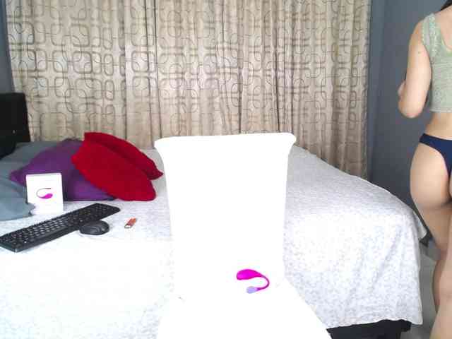 Babi_Moon webcam