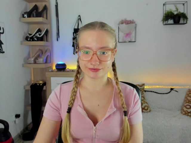 NancyErotic webcam bongacams model stream image