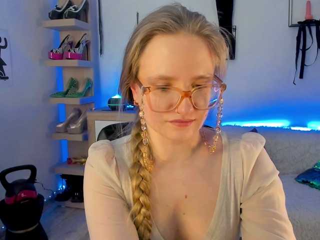 NancyErotic's BongaCams show and profile