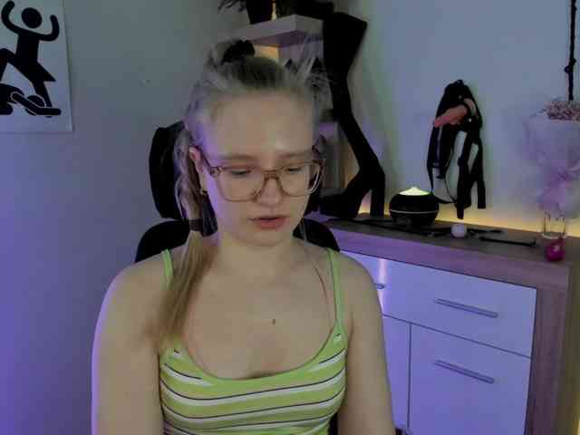 NancyErotic webcam