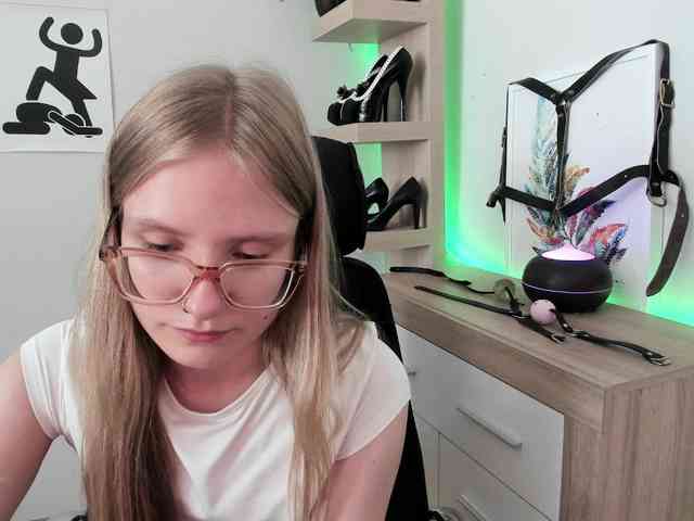 NancyErotic webcam