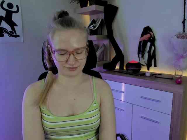 NancyErotic webcam