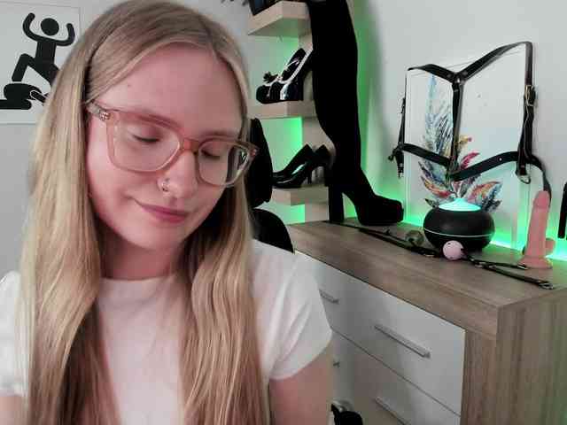 NancyErotic webcam
