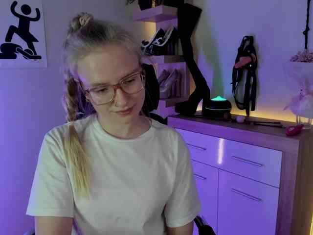 NancyErotic webcam