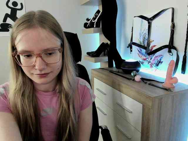 NancyErotic webcam