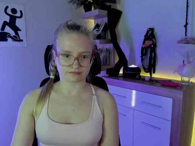 NancyErotic webcam