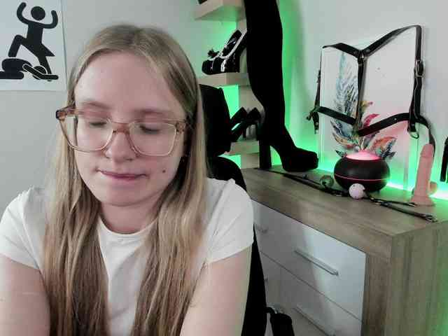 NancyErotic webcam