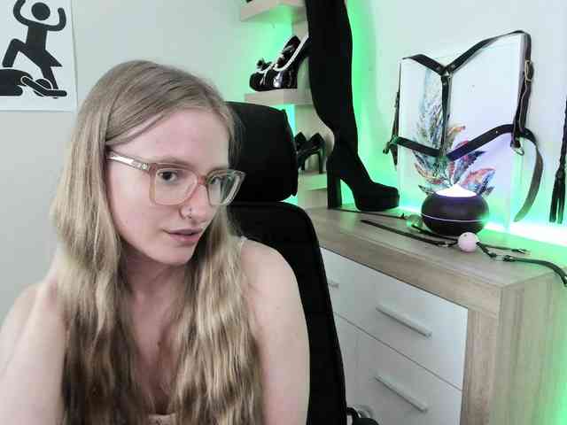 NancyErotic webcam