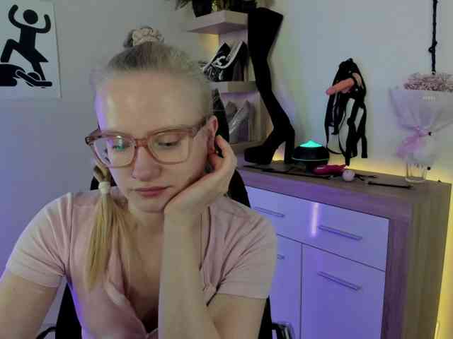 NancyErotic webcam