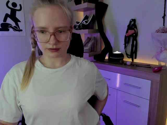 NancyErotic webcam