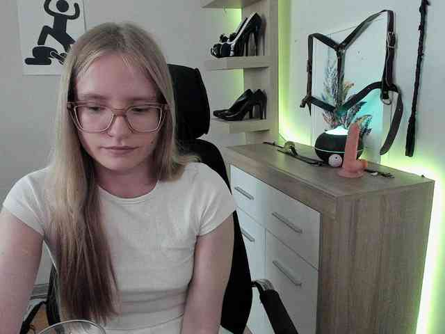 NancyErotic webcam