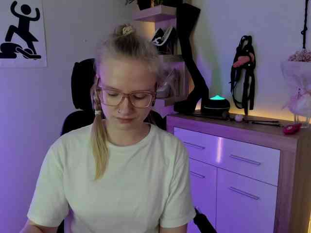 NancyErotic webcam