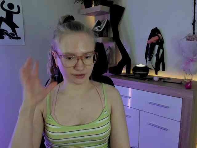 NancyErotic webcam