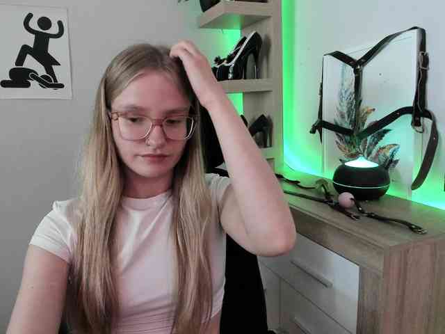 NancyErotic webcam